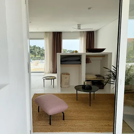 Sol Melba Boutique Studios - Maslinica Room photo
