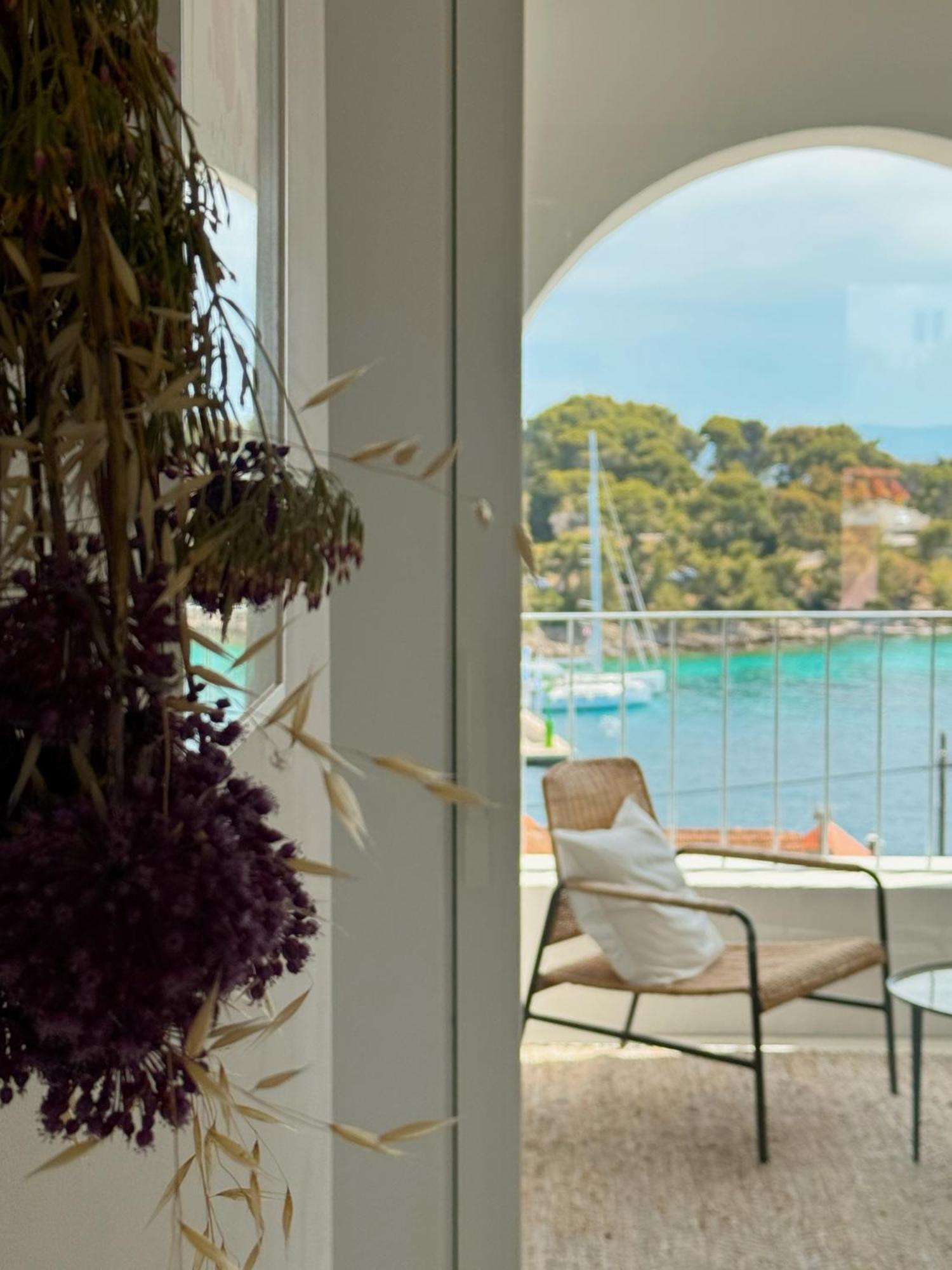 Sol Melba Boutique - * Maslinica